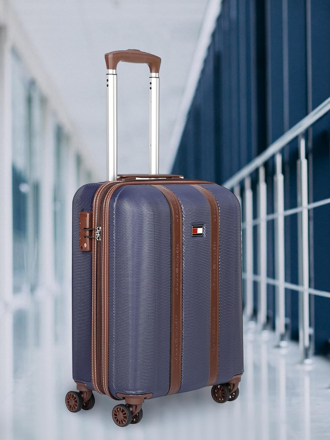Tommy Hilfiger Graphite X Luggage